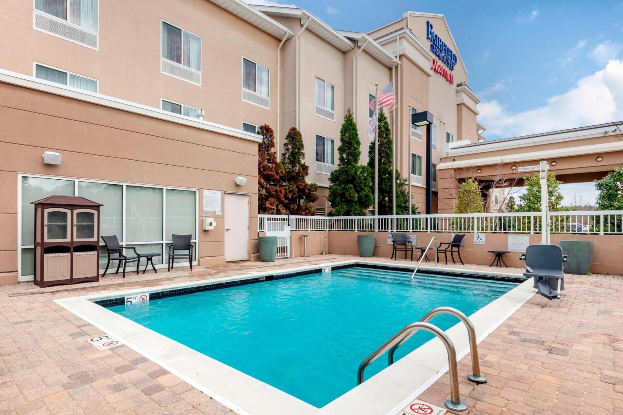 Fairfield Inn & Suites Колумбус Экстерьер фото