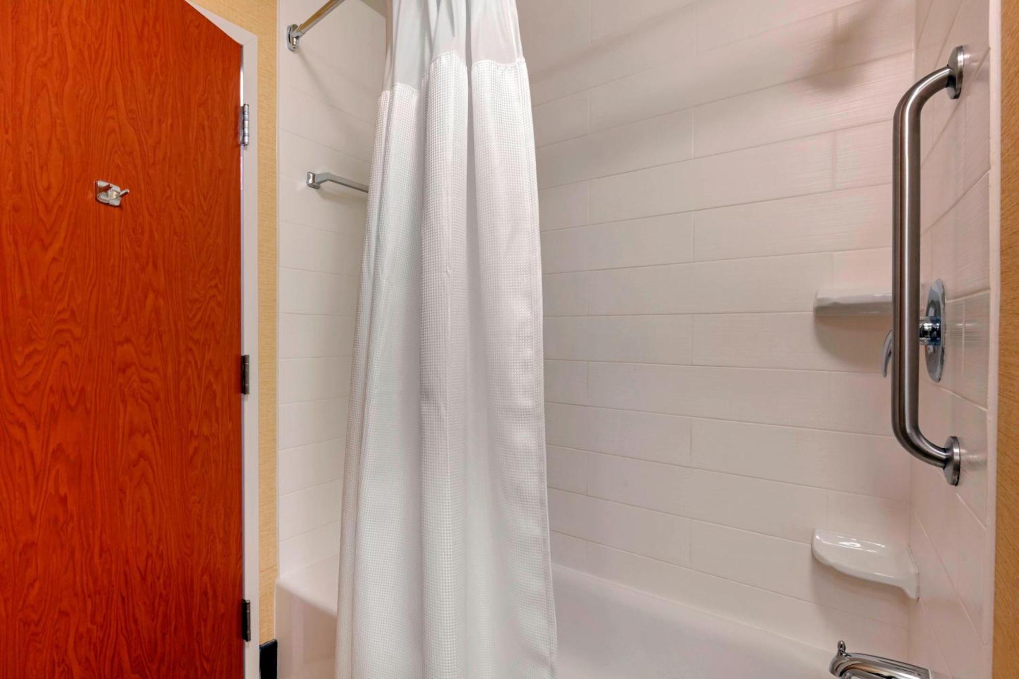 Fairfield Inn & Suites Колумбус Экстерьер фото