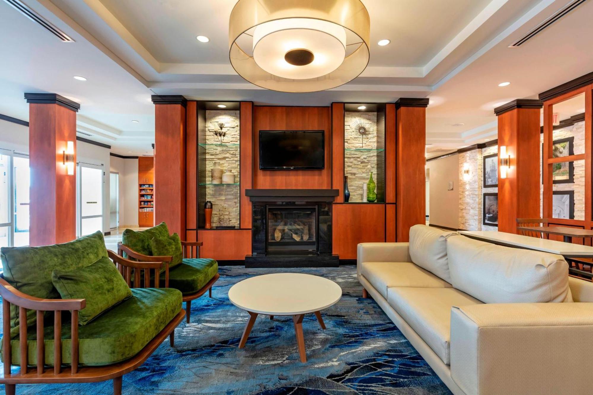 Fairfield Inn & Suites Колумбус Экстерьер фото